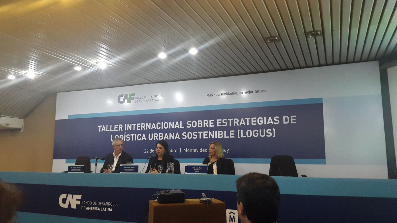 TALLER INTERNACIONAL SOBRE ESTRATEGIAS DE LOGÍSTICA URBANA SOSTENIBLE