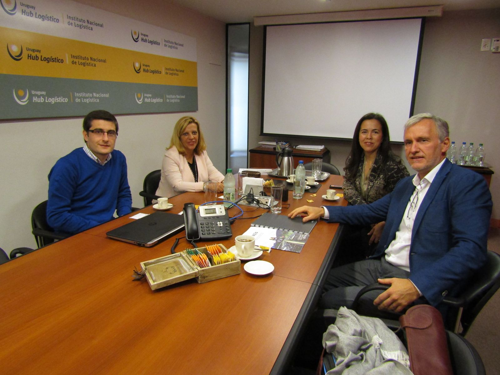 INALOG RECIBIÓ UNA DELEGACIÓN BELGA