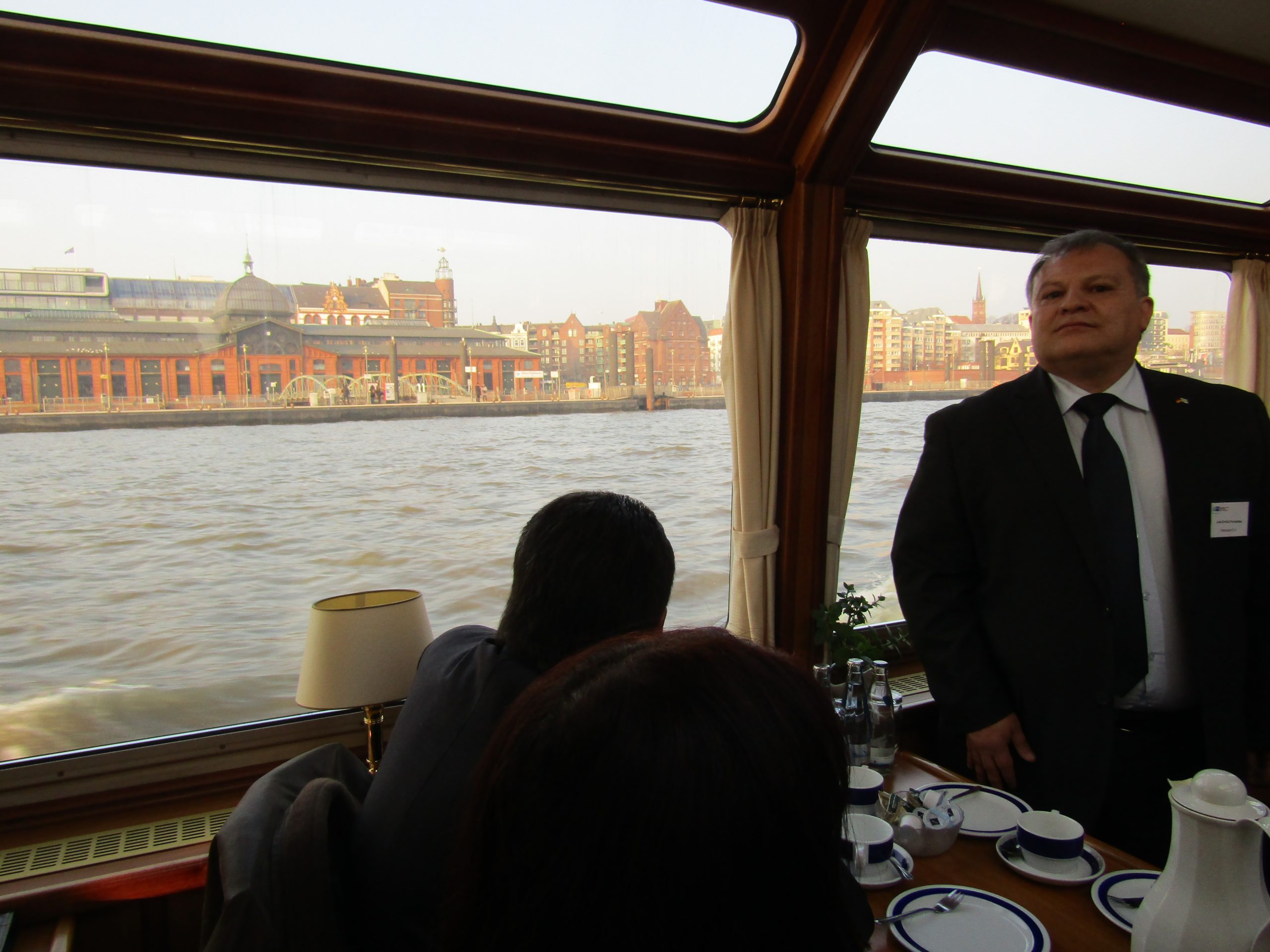 Se visitó al Puerto de Hamburgo