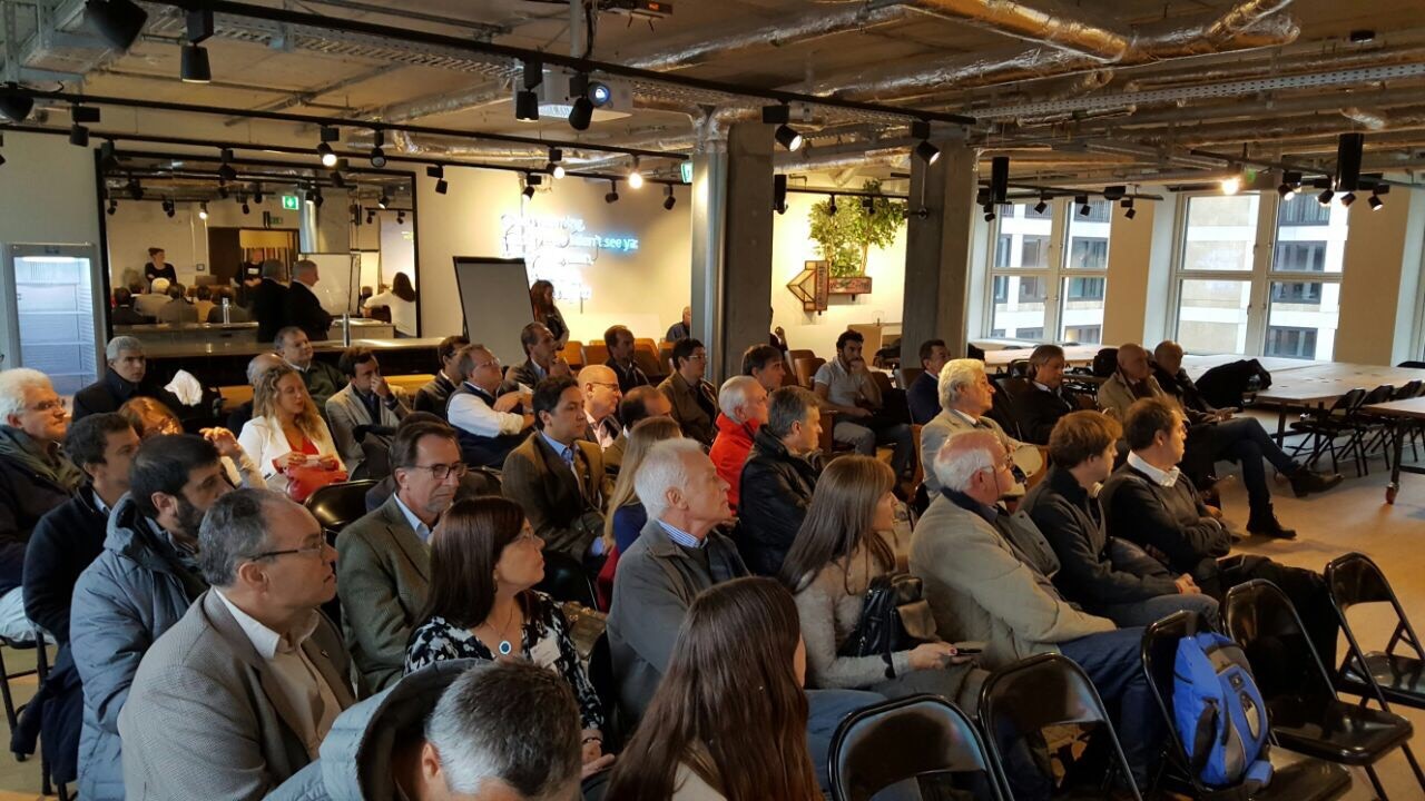 El pasado martes la delegación de Inalog visitó dos empresas privadas