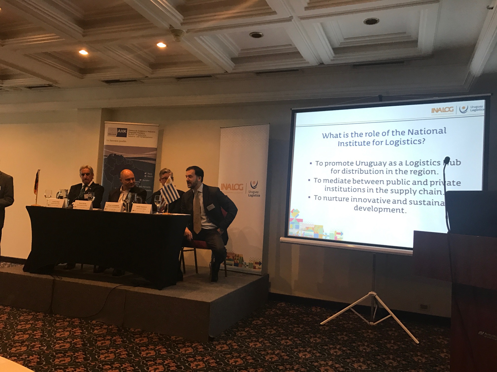 Autoridades y empresarios alemanes de transporte e infraestructura visitaron Uruguay