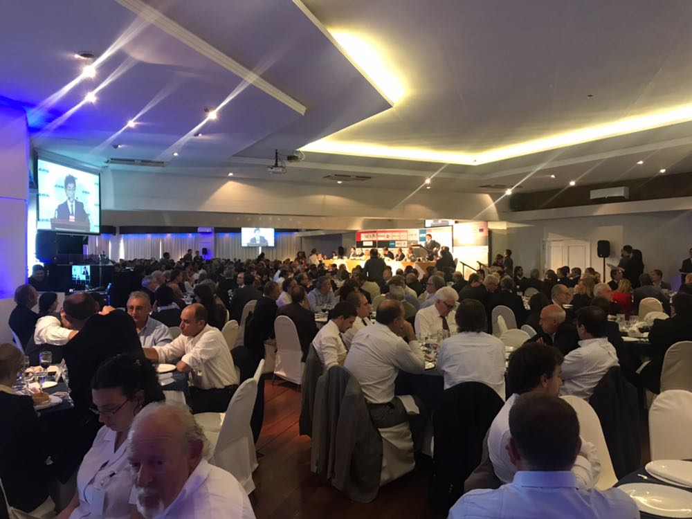 c3432c4d-633f-406f-838e-fe974f5e9be4-1