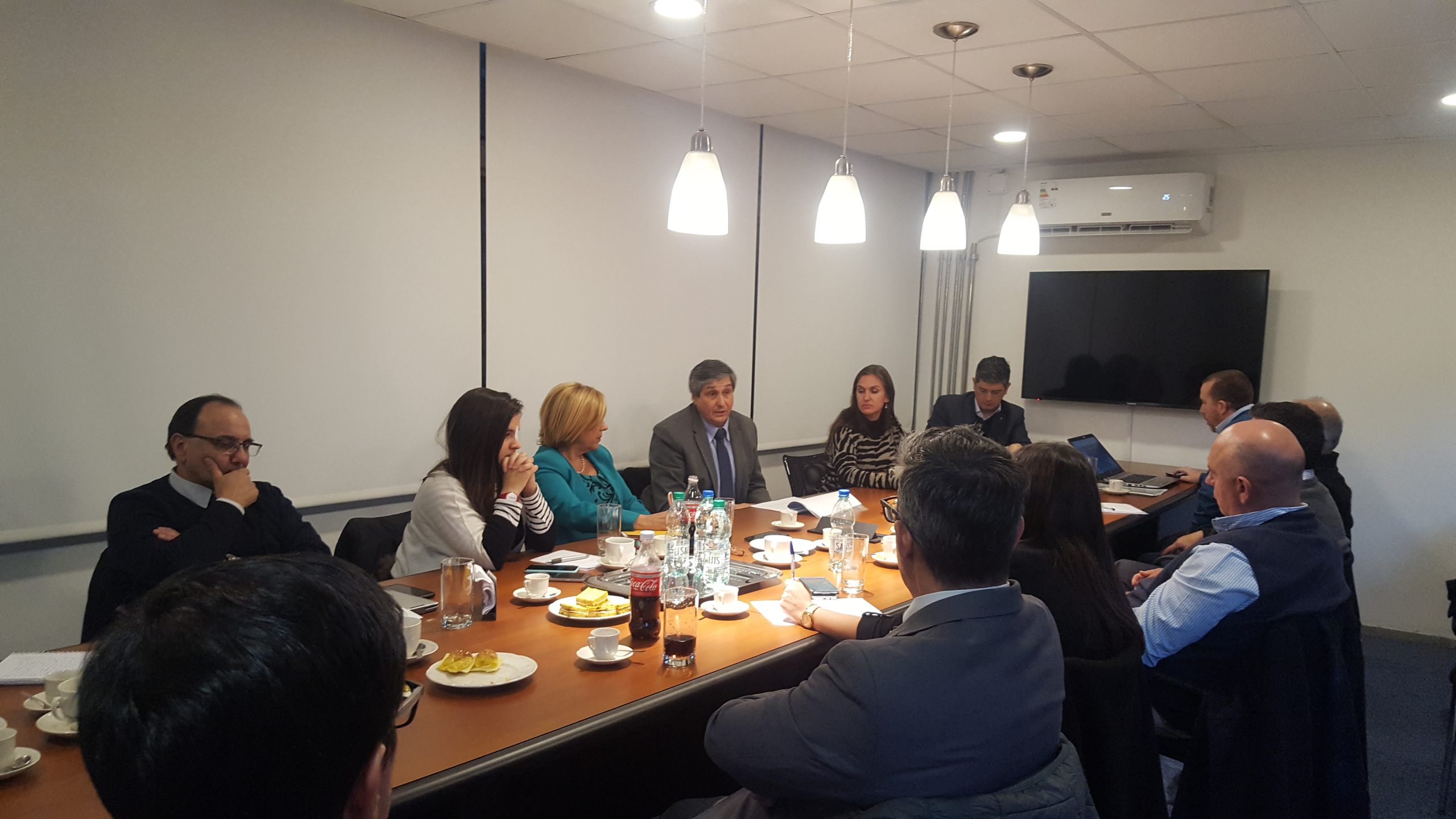 Ministerio de Defensa Nacional visita al Consejo Directivo de INALOG