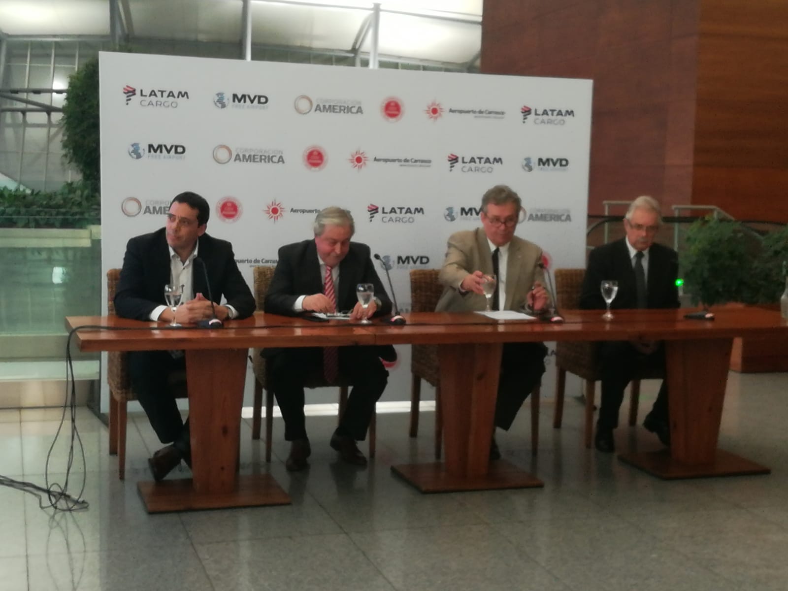 Lanzamiento de la nueva ruta Bruselas – Montevideo