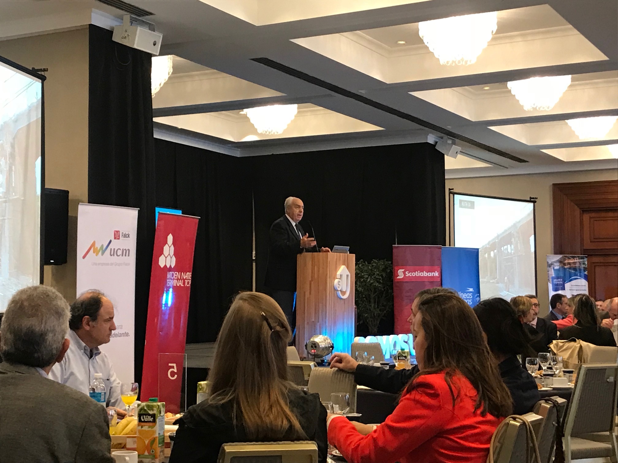 Desayuno Somos Uruguay, Ministro Víctor Rossi