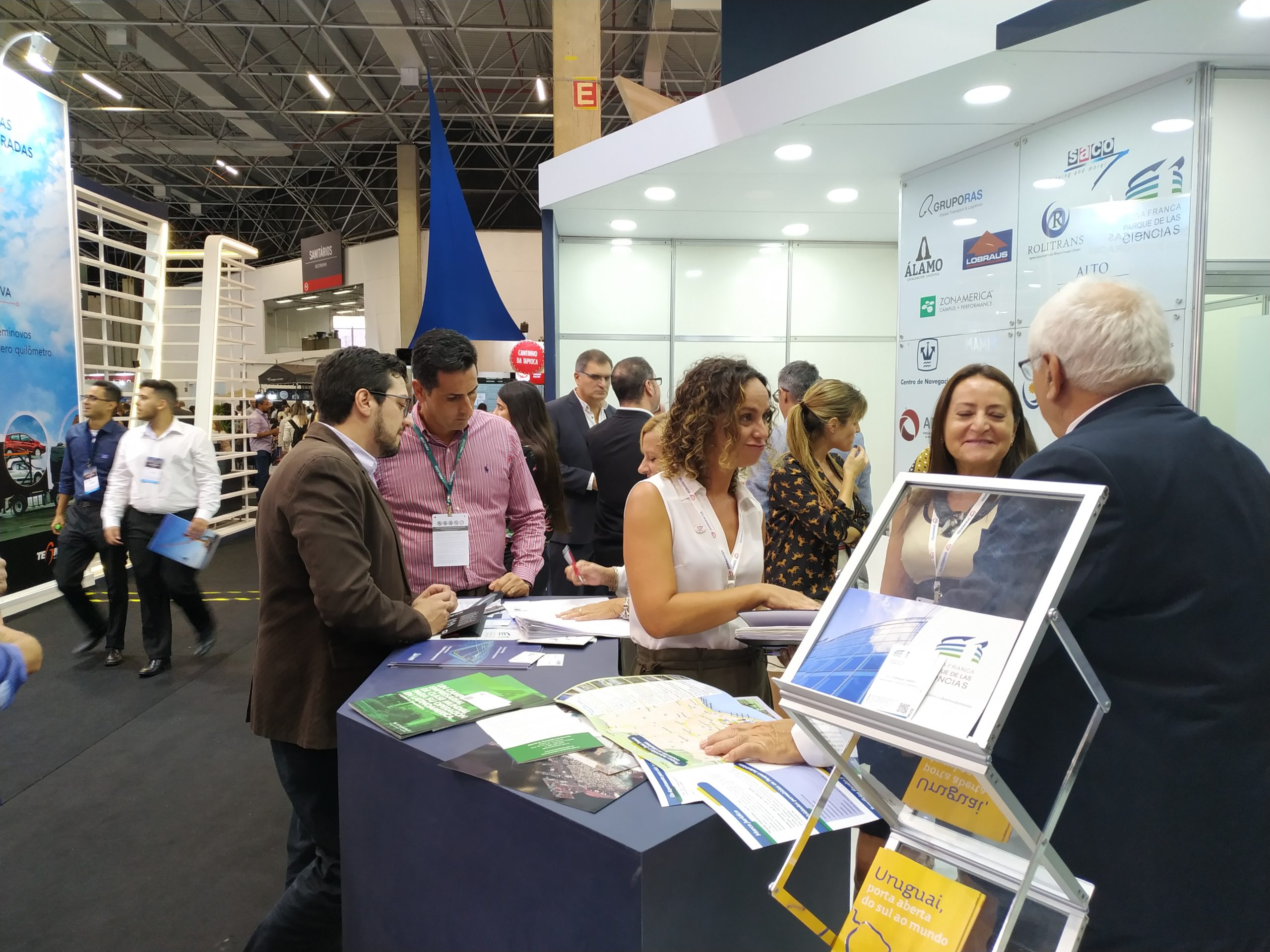 Se mantuvieron numerosas reuniones