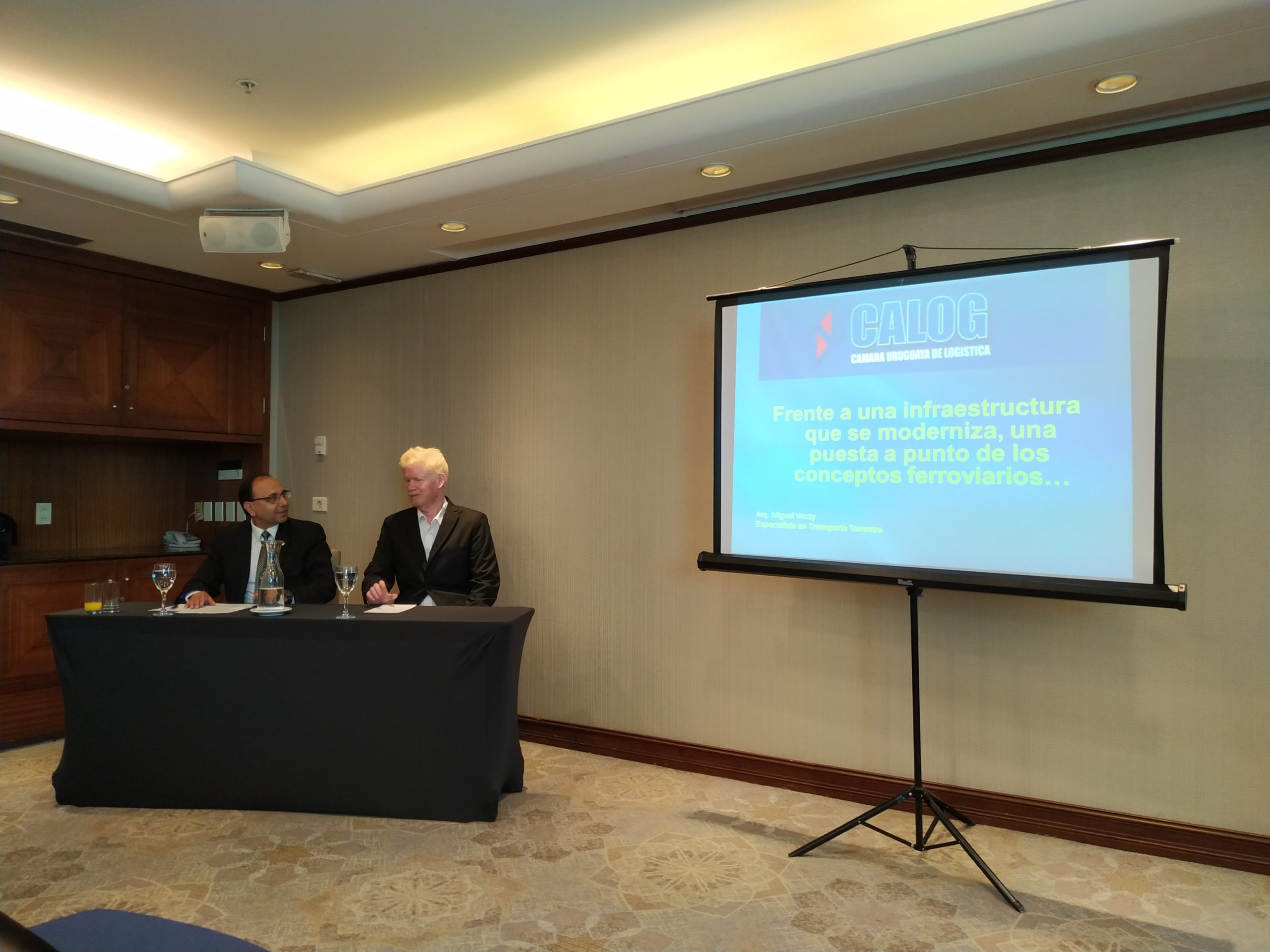 Evento de CALOG sobre transporte ferroviario