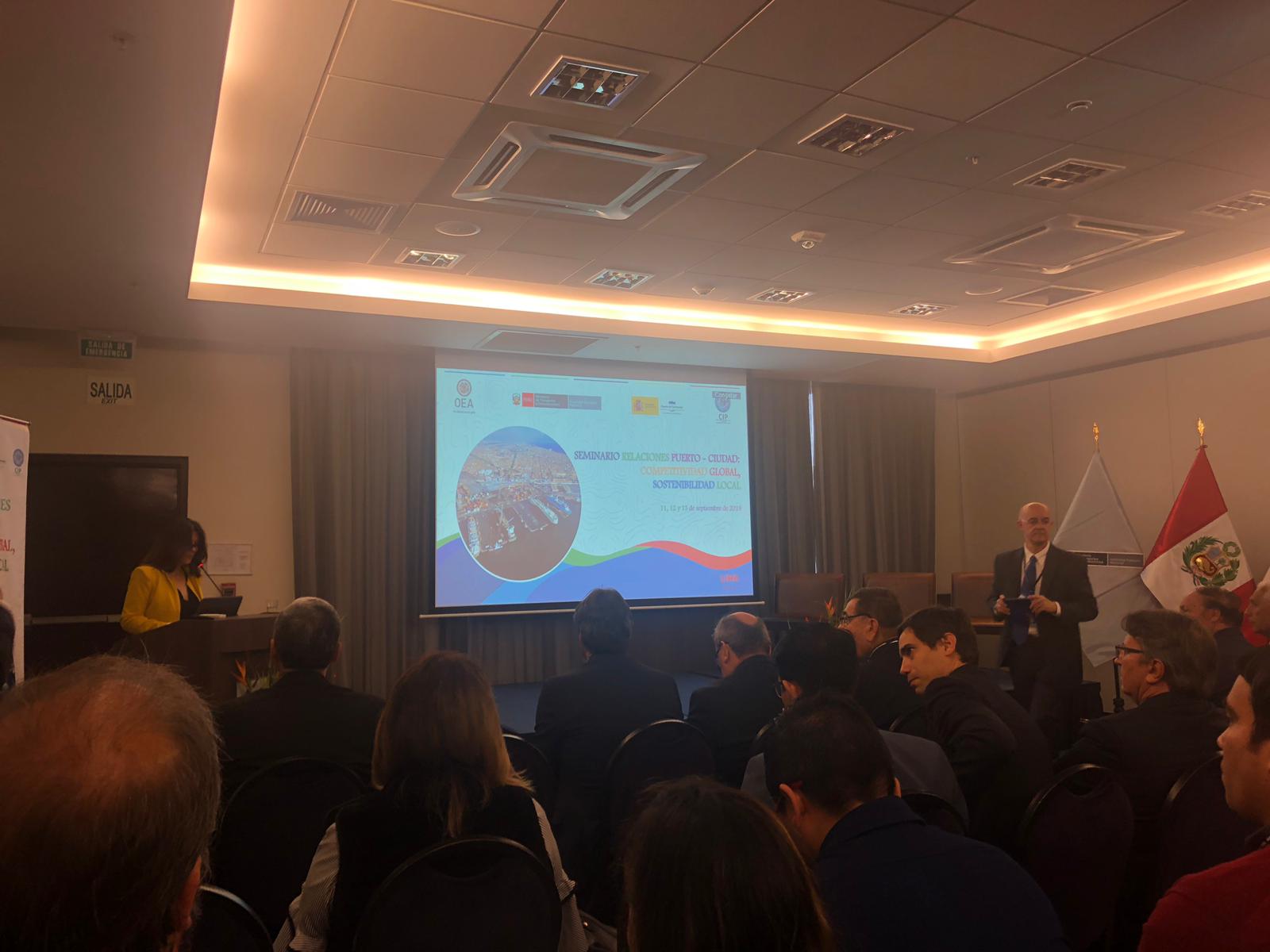 Seminario “Relaciones Puerto-Ciudad, Competitividad Global, Sostenibilidad Local”