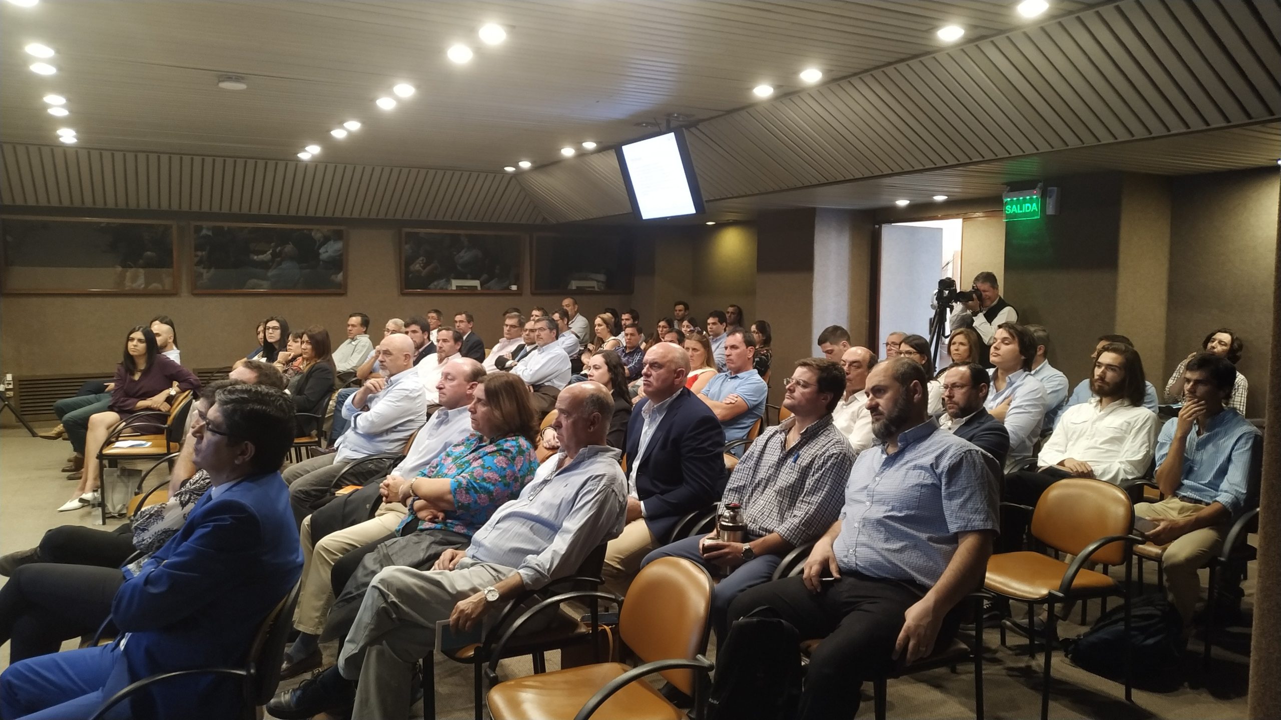 Presentación del proyecto de movilidad de cargas en el departamento de Montevideo