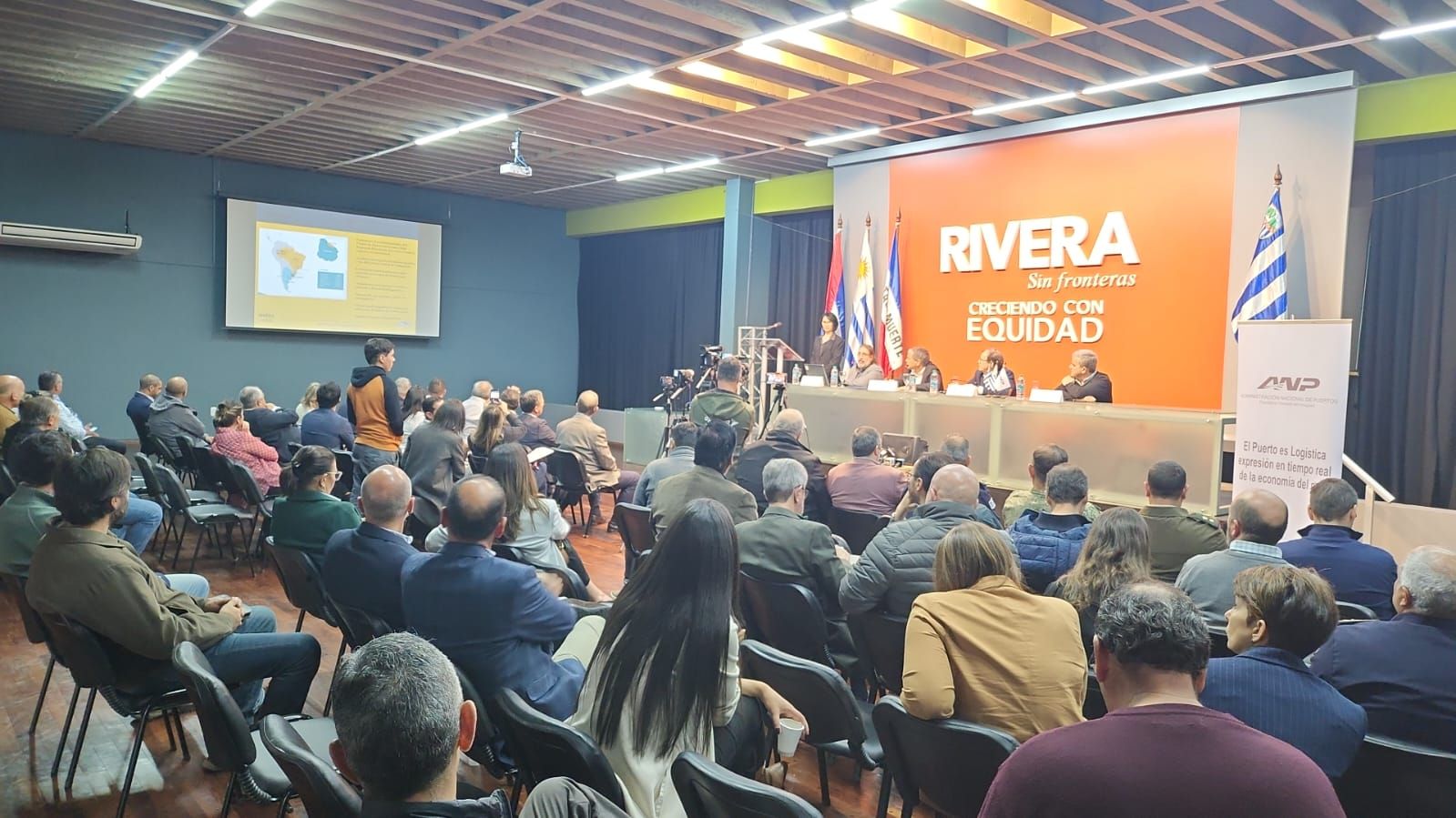 INALOG acompañó el lanzamiento del proyecto de la terminal multimodal interior puerto seco de Rivera