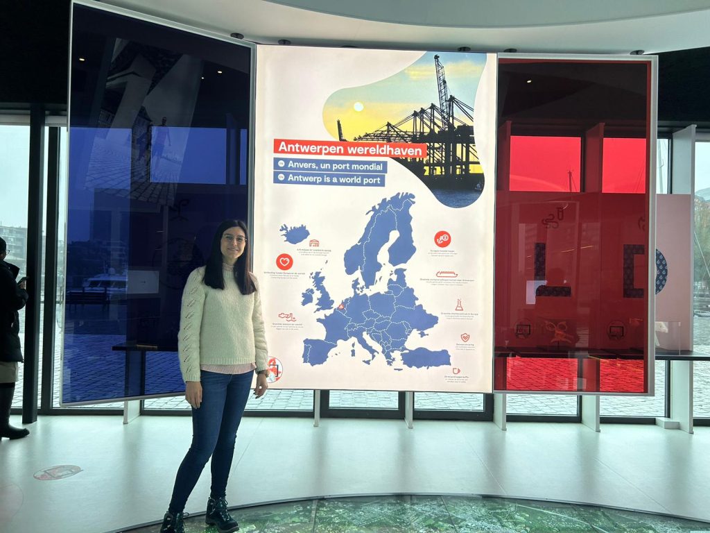 WhatsApp-Image-2023-12-13-at-16.46.16