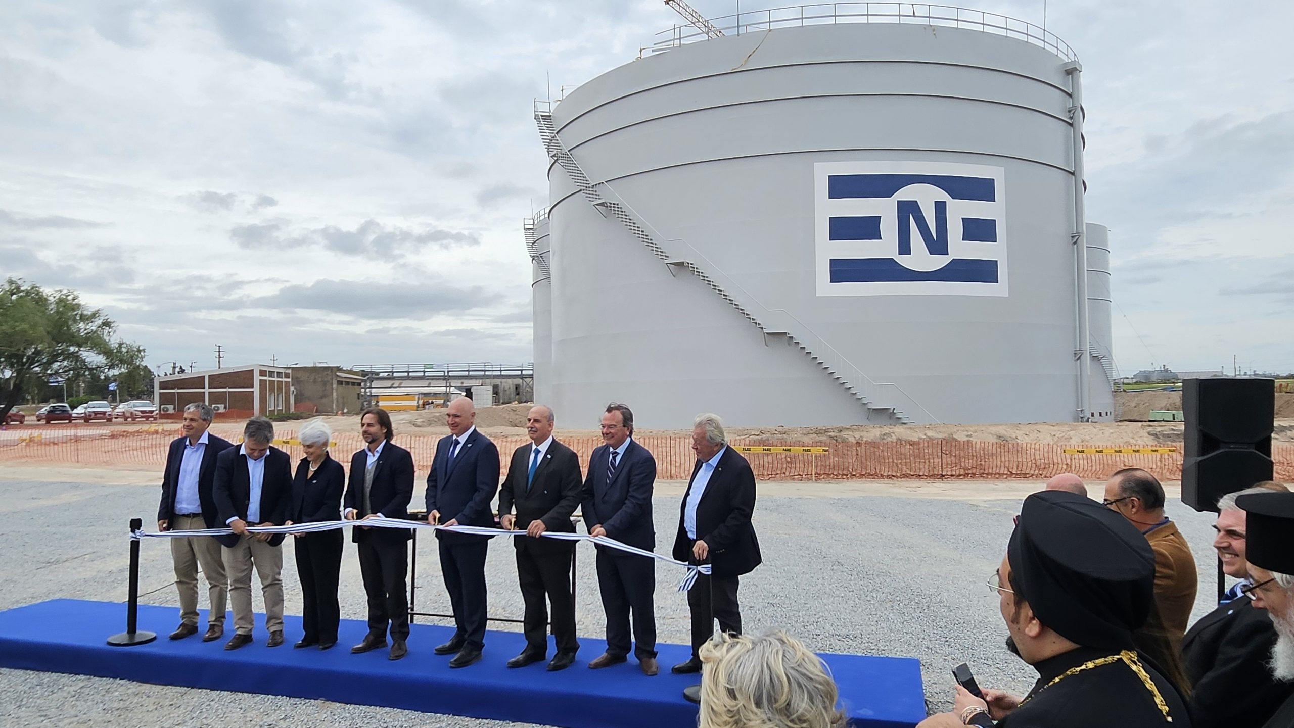 Inauguración de la Terminal de graneles líquidos de Navios South American Logistics en Nueva Palmira