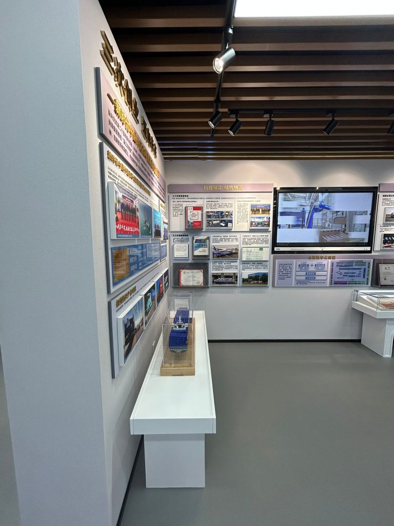 4758BBB9-AA3B-47A7-A284-65952CB970BD