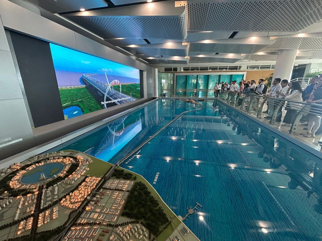 ea5cb02d-0d0f-4dcc-b0ad-52e899d79886