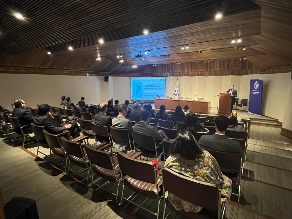 WhatsApp-Image-2025-10-08-at-16.17.44