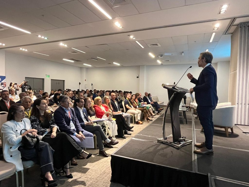 WhatsApp Image 2025-12-03 at 16.33.15