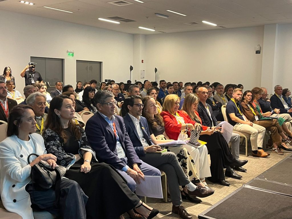 WhatsApp Image 2025-12-03 at 16.33.15 (1)