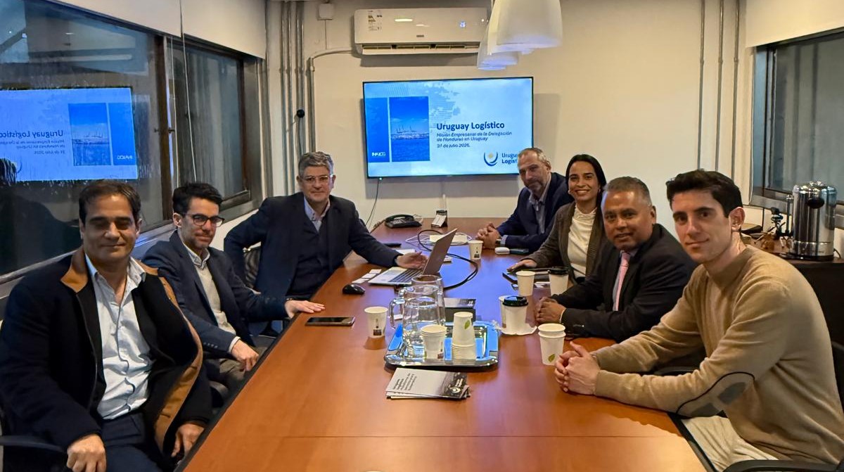 Delegación empresarial de Honduras visitó INALOG para conocer su plataforma logística